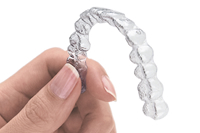 マウスピース型（カスタムメイド）矯正（歯科）装置